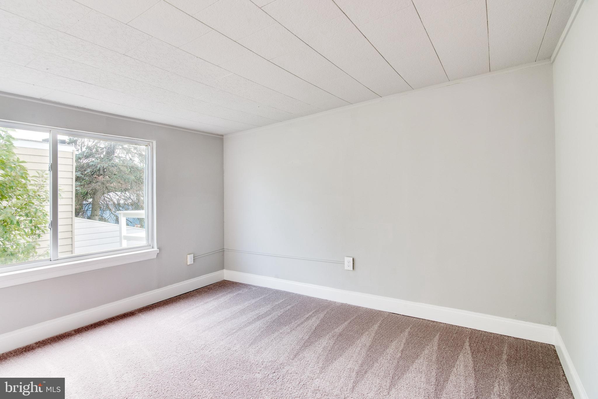 3522 Kutztown Road Reading, PA 19605 - Photo 18 of 29