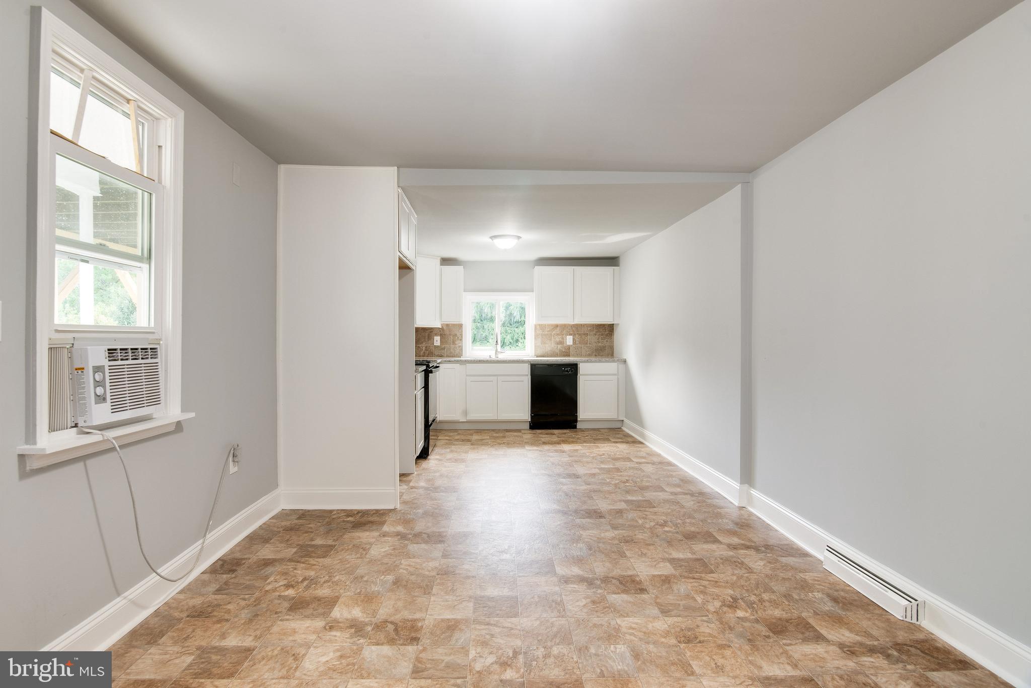 3522 Kutztown Road Reading, PA 19605 - Photo 10 of 29
