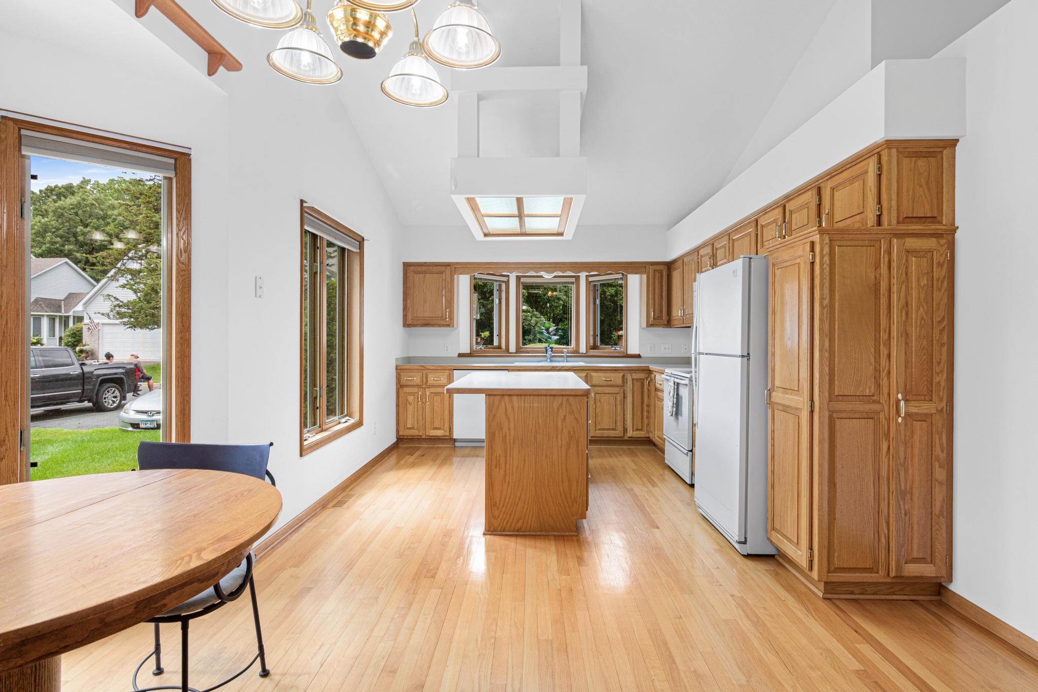 2644 Rivers Bluff Lane Anoka, MN 55303 - Photo 6 of 24