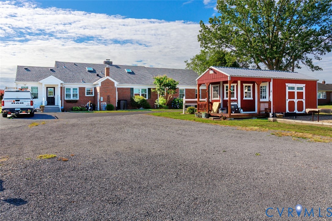 11133 Rolfe Highway Dendron, VA 23839 - Photo 47 of 49