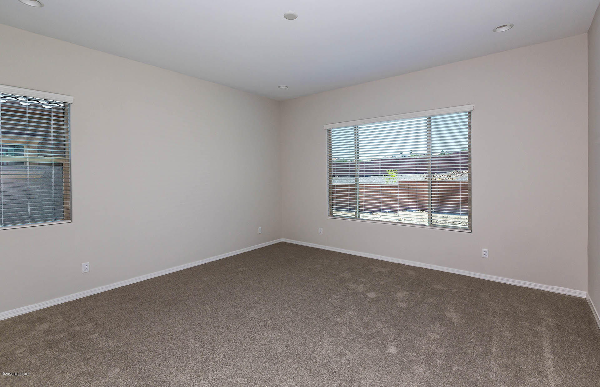 712 East Romsdalen Road Tucson, AZ 85755 - Photo 23 of 48