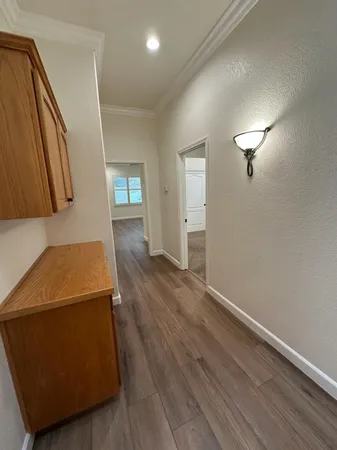 $2,600 | 7026 North Warren Avenue, Fresno, CA 93711