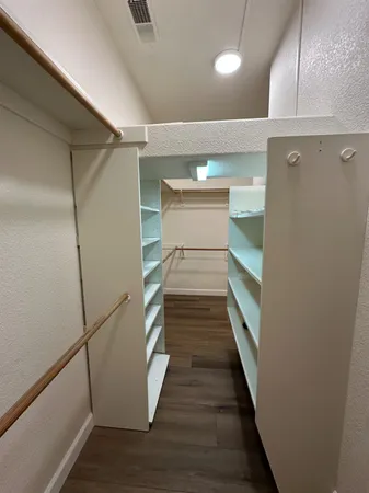 $2,600 | 7026 North Warren Avenue, Fresno, CA 93711