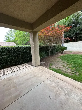 $2,600 | 7026 North Warren Avenue, Fresno, CA 93711