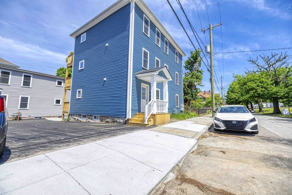 149 Mason Street Fall River, MA 02723 - Photo 2 of 22