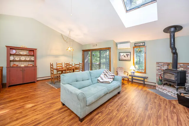 $225,000 | 253 Old Quechee Road, Unit 6D, Hartford, VT 05059