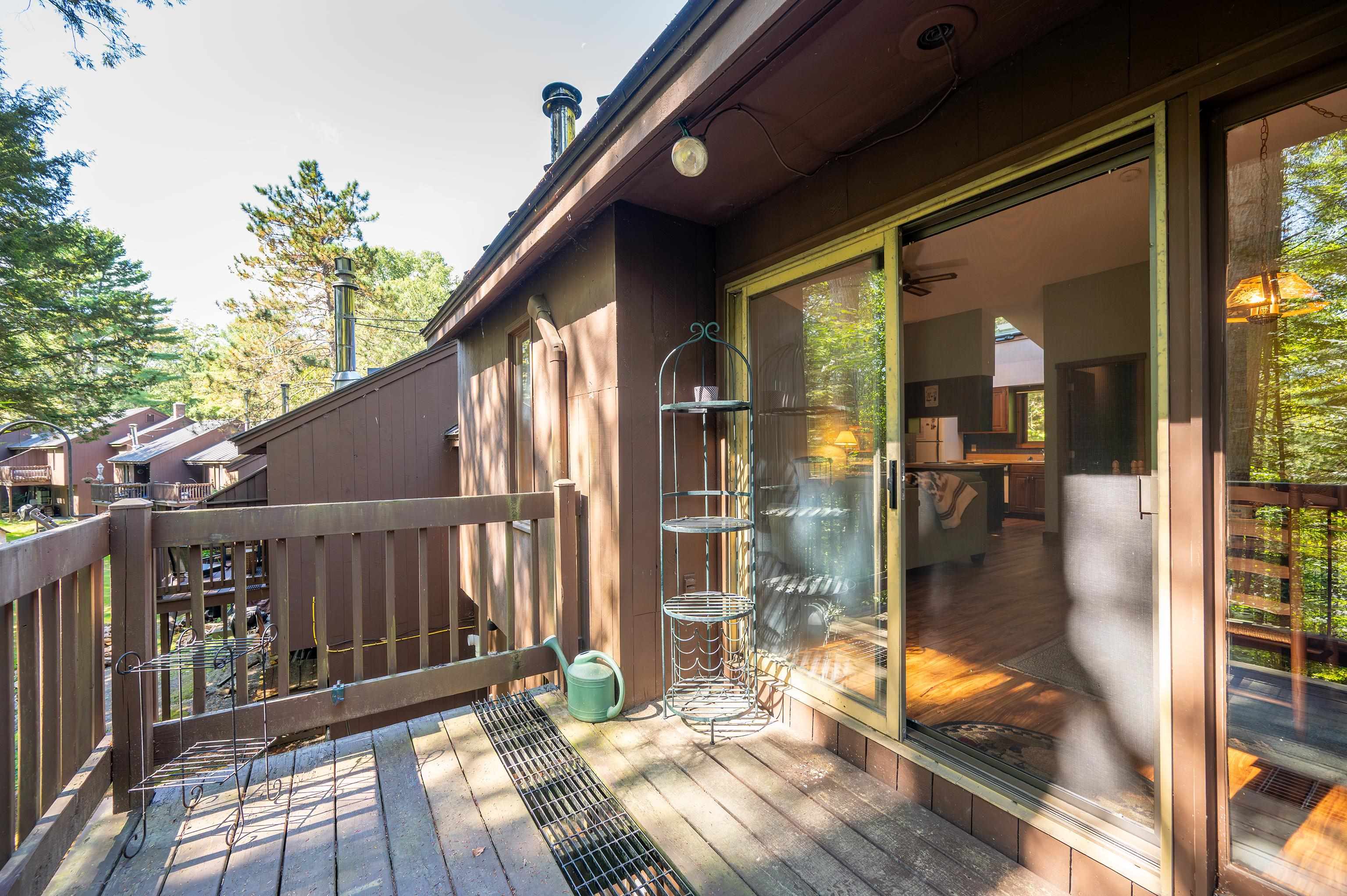 253 Old Quechee Road, Unit 6D Hartford, VT 05059 - Photo 16 of 33