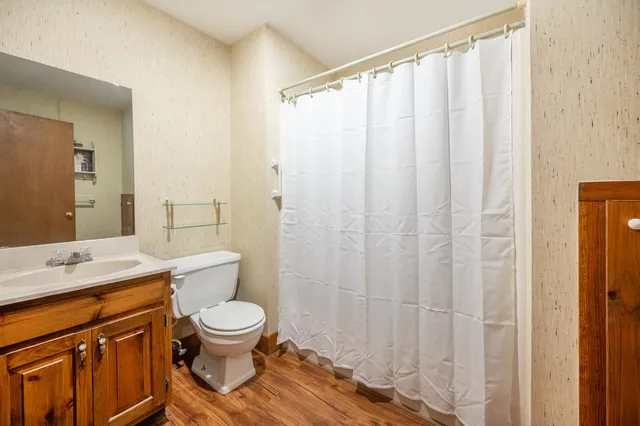 $225,000 | 253 Old Quechee Road, Unit 6D, Hartford, VT 05059