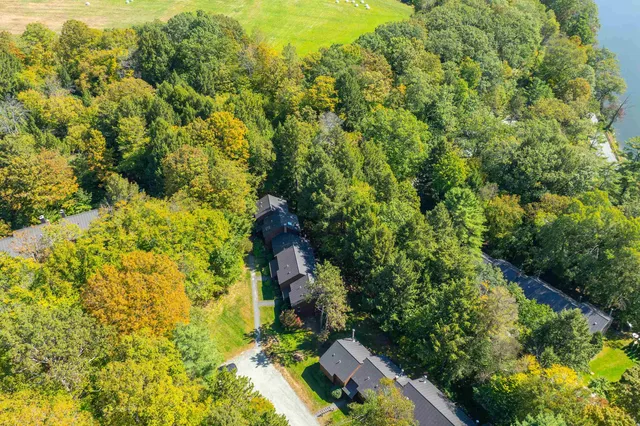 $225,000 | 253 Old Quechee Road, Unit 6D, Hartford, VT 05059