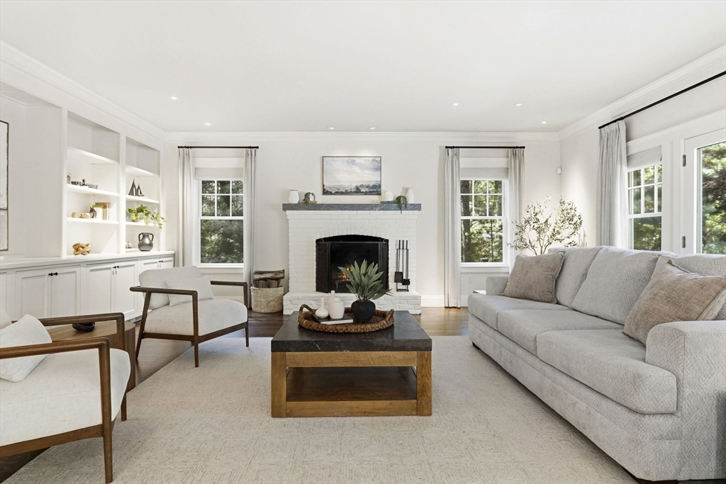 244 Musterfield Road Concord, MA 01742 - Photo 5 of 36