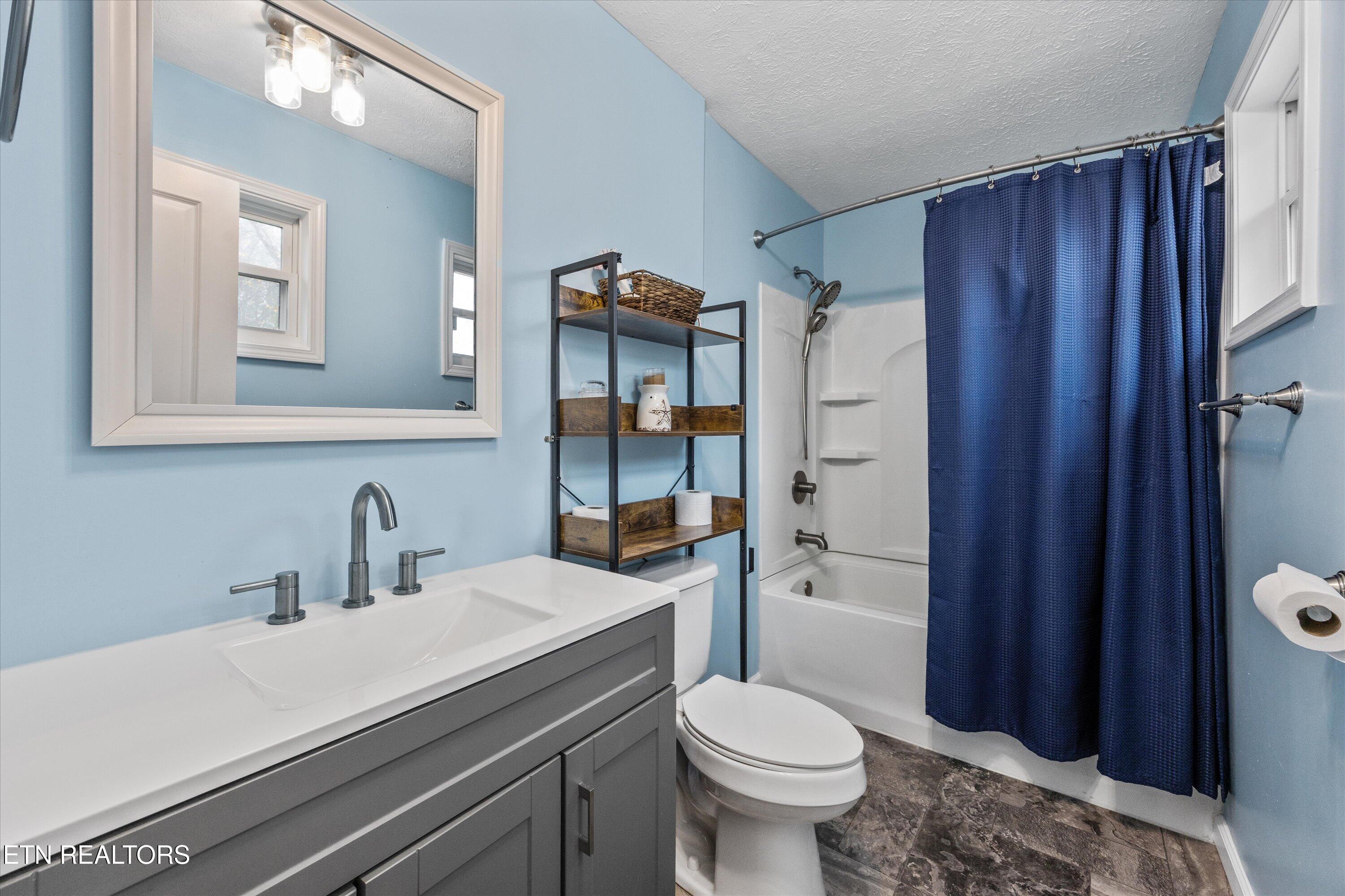 1909 Lawnville Road Kingston, TN 37763 - Photo 12 of 28 20-1909 Lawnville Rd16