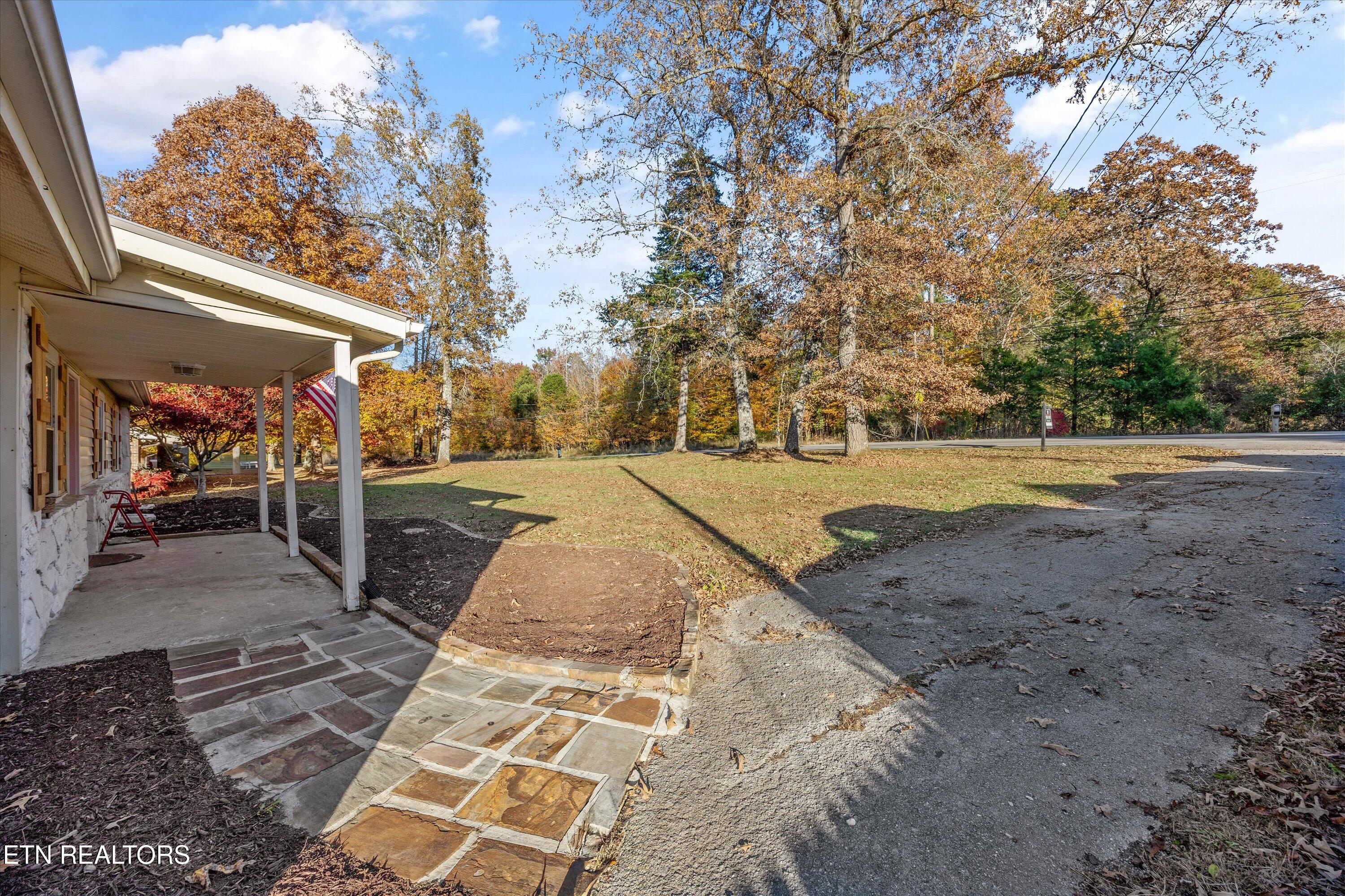 1909 Lawnville Road Kingston, TN 37763 - Photo 24 of 28 33-1909 Lawnville Rd -09