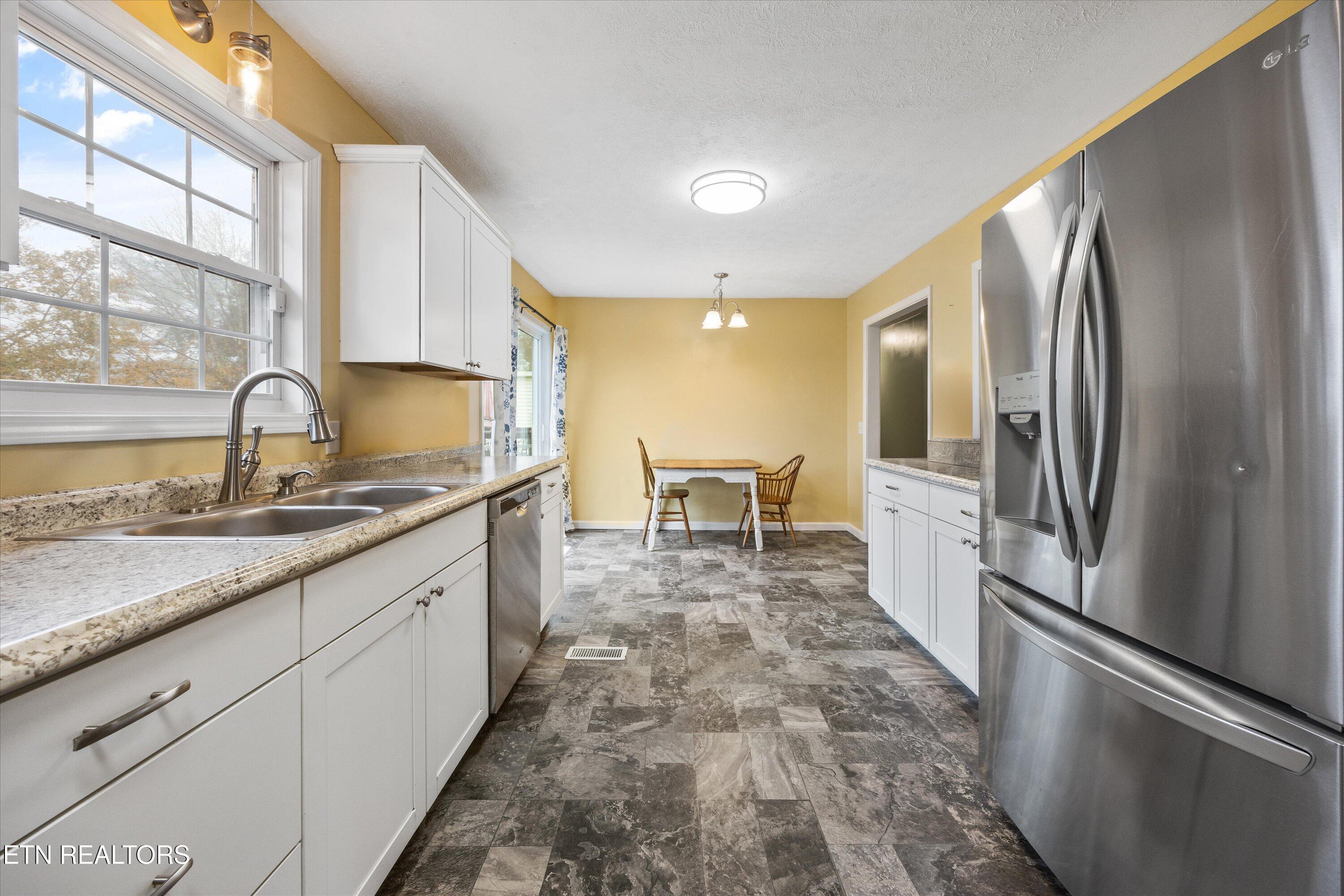 1909 Lawnville Road Kingston, TN 37763 - Photo 10 of 28 12-1909 Lawnville Rd08