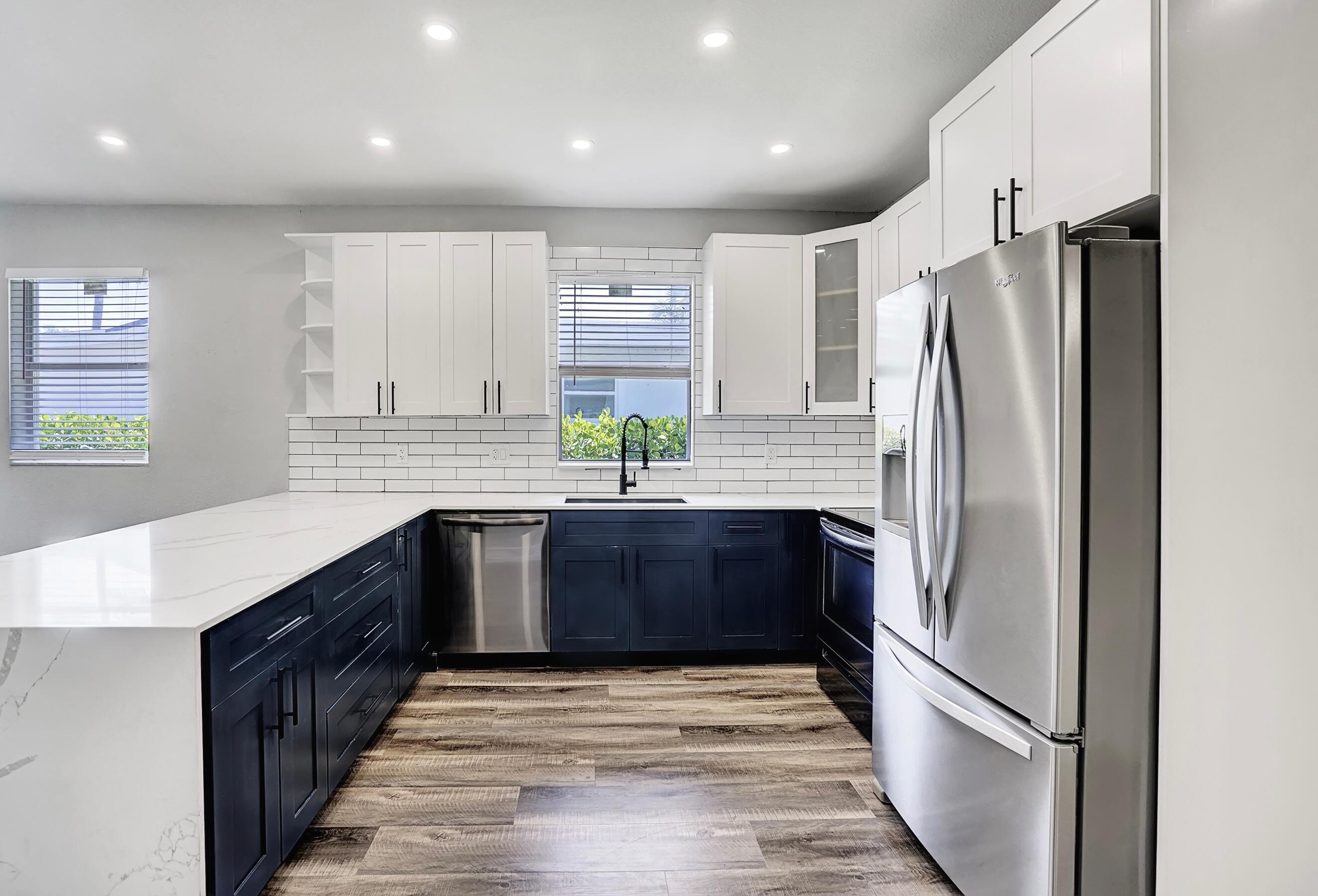 724 Southwest 9th Street Delray Beach, FL 33444 - Photo 5 of 32 Kitchen