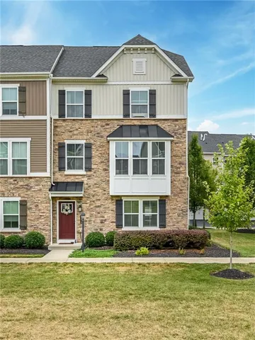 $409,900 | 733 Truth Lane, Cranberry Township, PA 16066