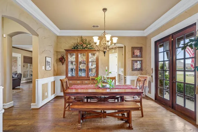 $849,000 | 1299 Shadow Lakes Drive, Wills Point, TX 75169