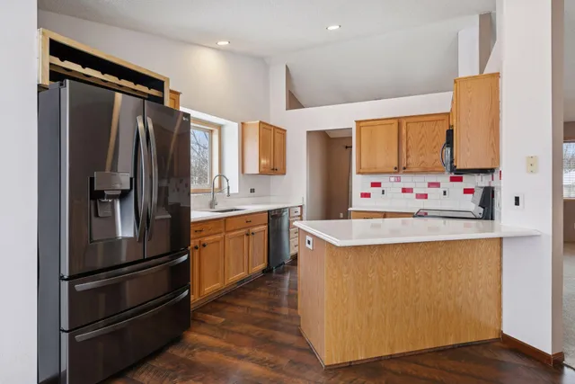 $418,500 | 14200 Belfast Court, Rosemount, MN 55068