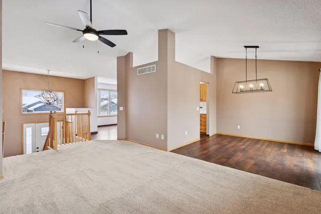 $418,500 | 14200 Belfast Court, Rosemount, MN 55068