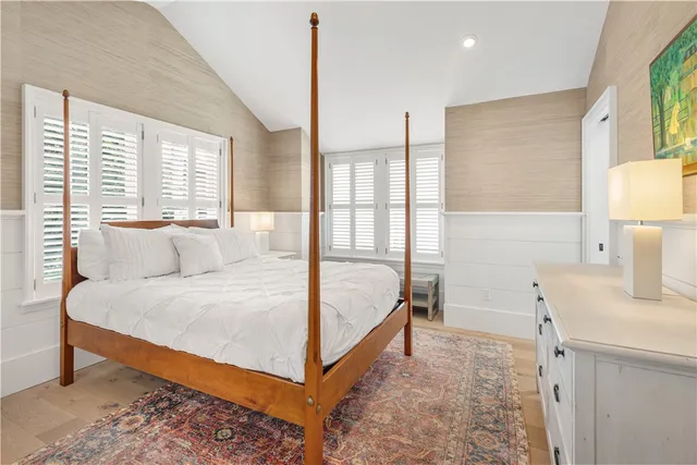 $10,000 | 15 High Street, Newport, RI 02840