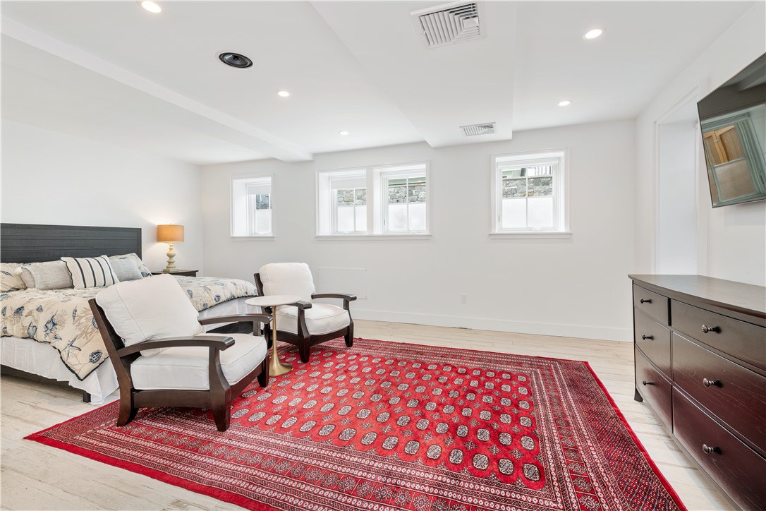 15 High Street Newport, RI 02840 - Photo 44 of 50 Lower level bedroom/bathroom.