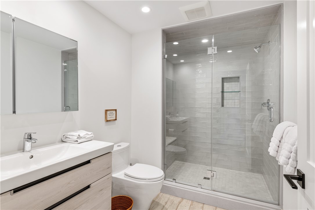 15 High Street Newport, RI 02840 - Photo 45 of 50 Lower level bathroom.