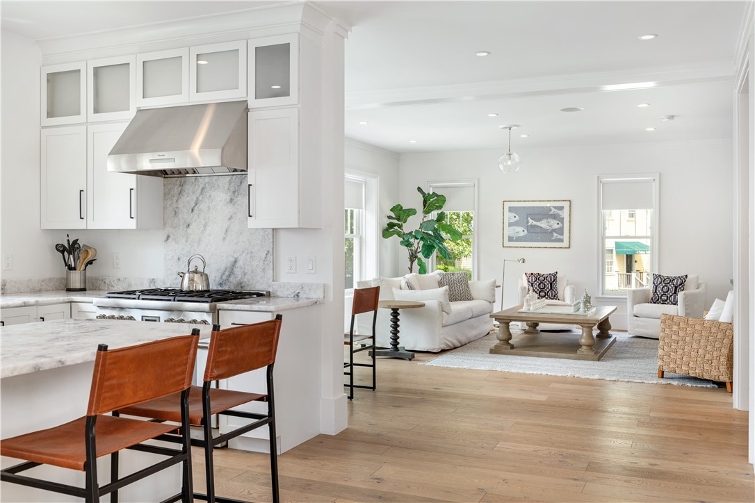 15 High Street Newport, RI 02840 - Photo 5 of 50