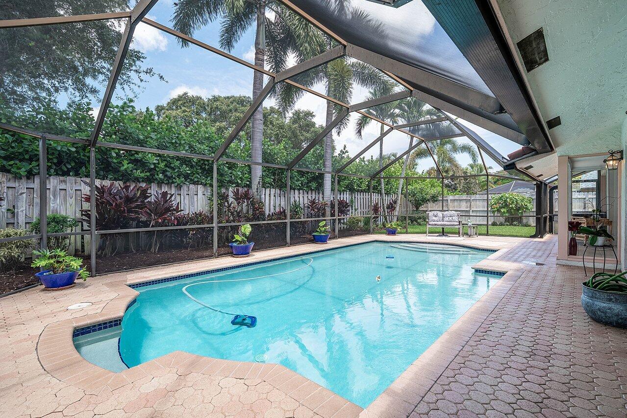 2371 Northwest 30th Road Boca Raton, FL 33431 - Photo 27 of 40 027-2371Northwest30thRoad-BocaRaton-FL-3