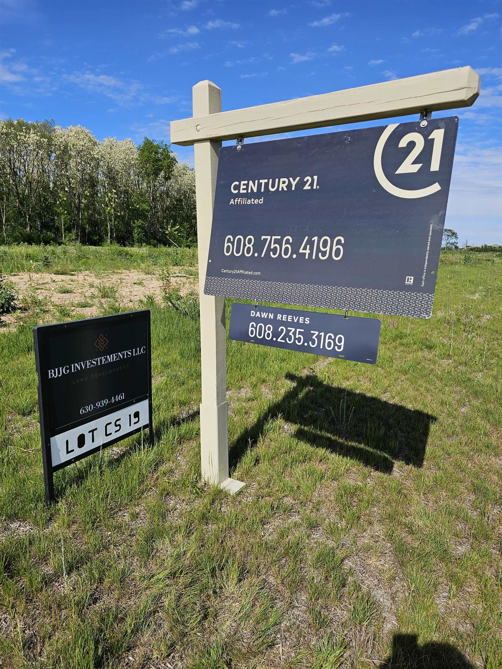 3316 South Prairie Avenue Beloit, WI 53511 - Photo 3 of 4