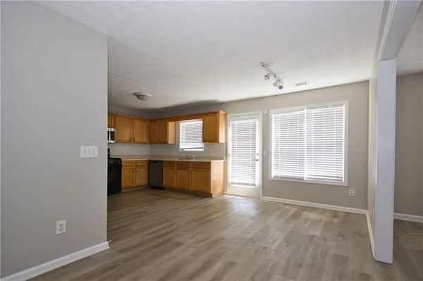 $2,800 | 3292 Shady Valley Court Southwest, Loganville, GA 30052