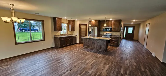 $349,000 | 607 West Colfax Street, Parkers Prairie, MN 56361