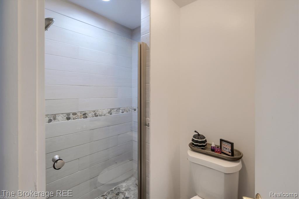 8171 North Linden Road Mount Morris, MI 48458 - Photo 46 of 62