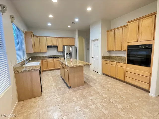 $2,734 | 10689 Arundel Avenue, Las Vegas, NV 89135