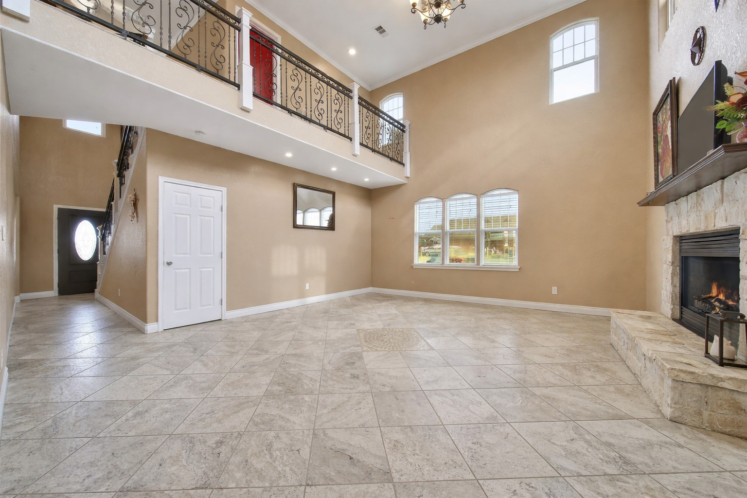 22 O'Bannon Ranch Road Huntsville, TX 77320 - Photo 13 of 35 Furniture removed virtually