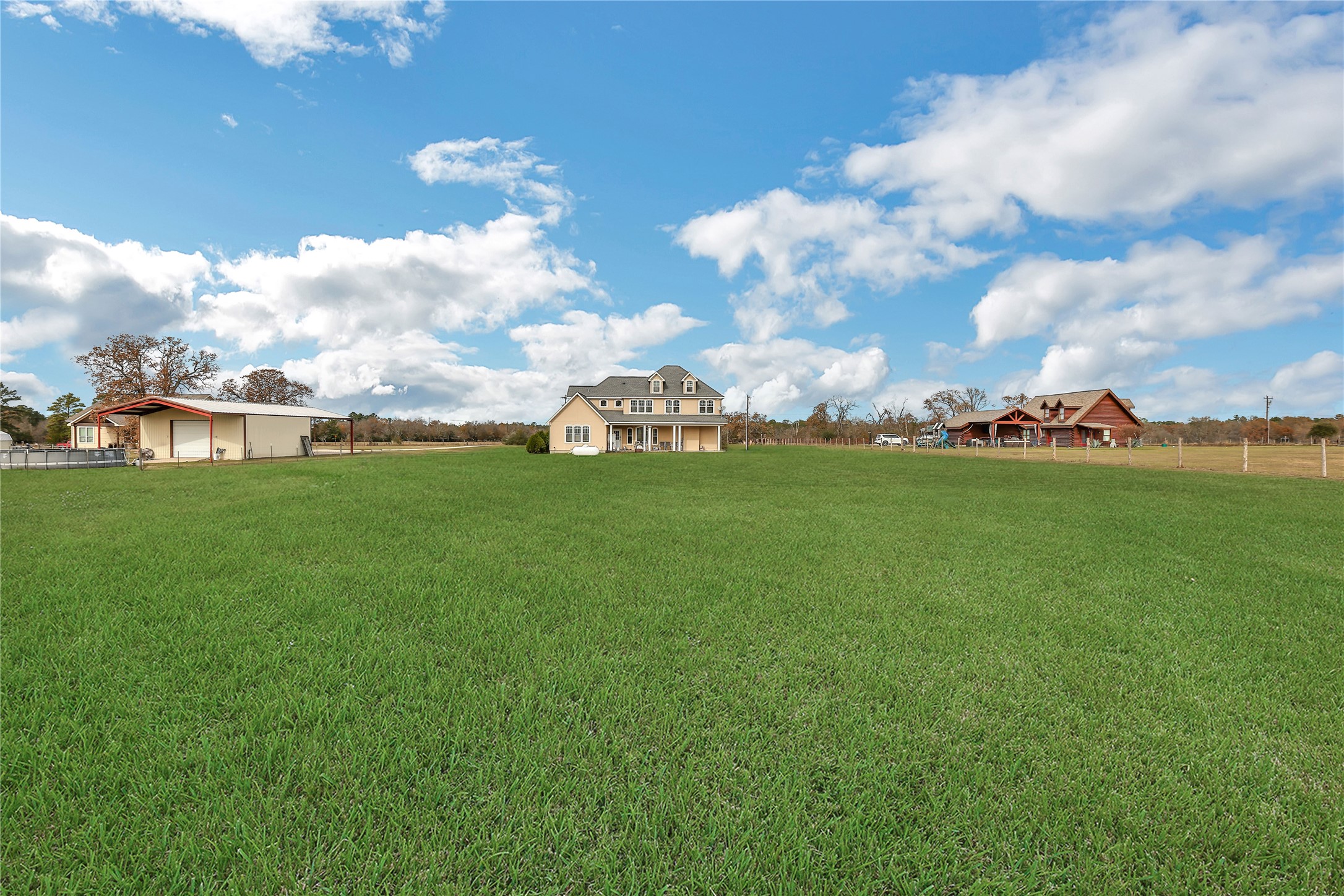 22 O'Bannon Ranch Road Huntsville, TX 77320 - Photo 31 of 31 a view of a golf course with the garden