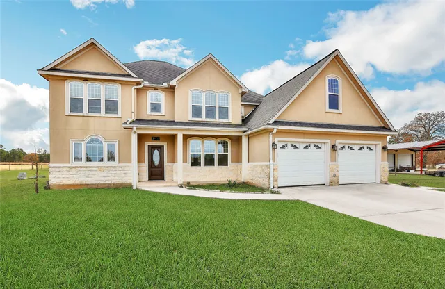 $685,000 | 22 O'Bannon Ranch Road, Huntsville, TX 77320