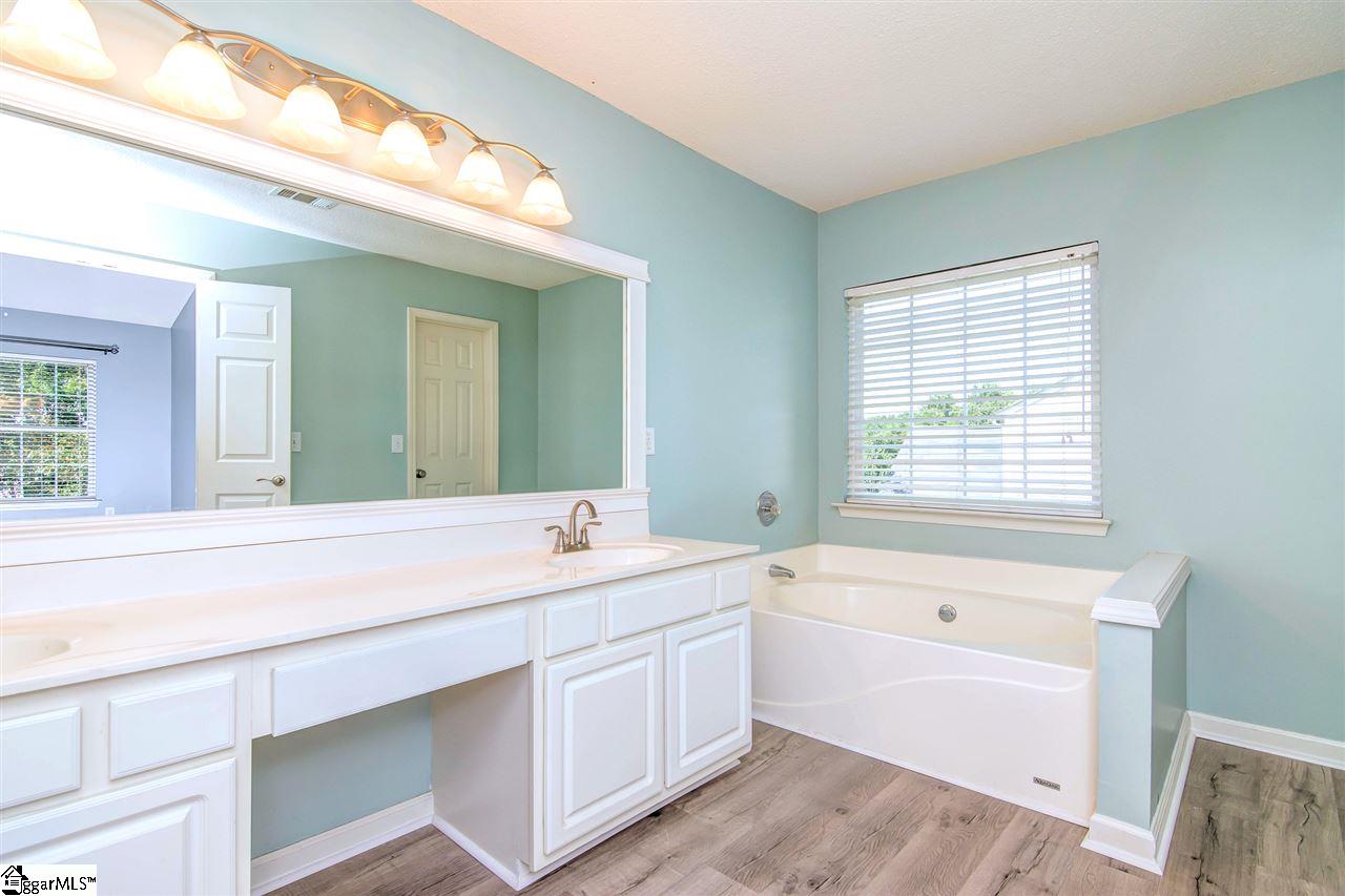 104 Sentry Way Simpsonville, SC 29680 - Photo 29 of 36 Gallery Image 29