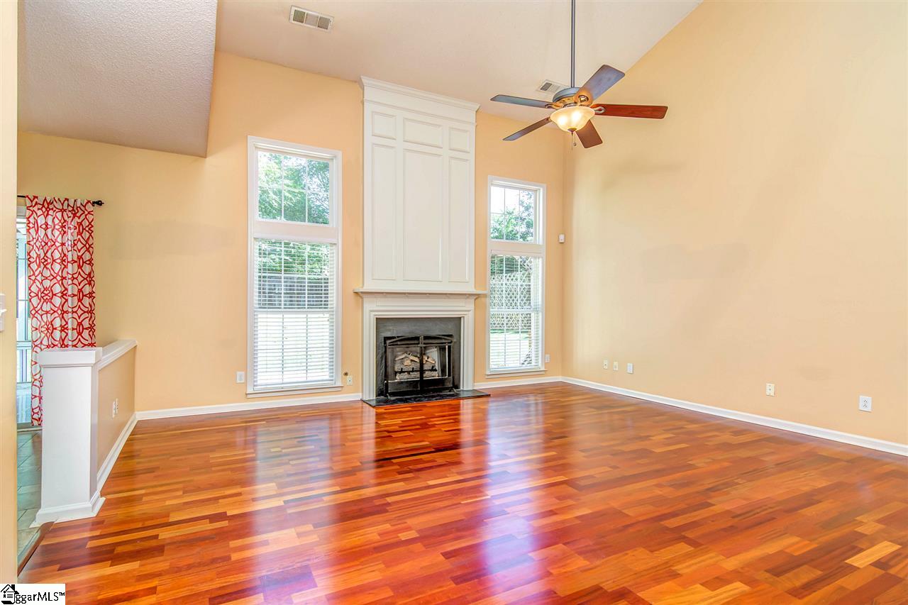104 Sentry Way Simpsonville, SC 29680 - Photo 5 of 36 Gallery Image 5