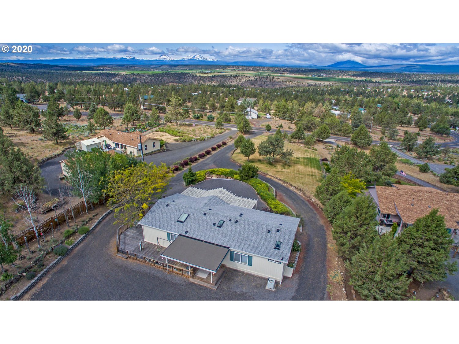 8528 Southwest Shad Road Terrebonne, OR 97760 - Photo 16 of 28 Gallery Image 16