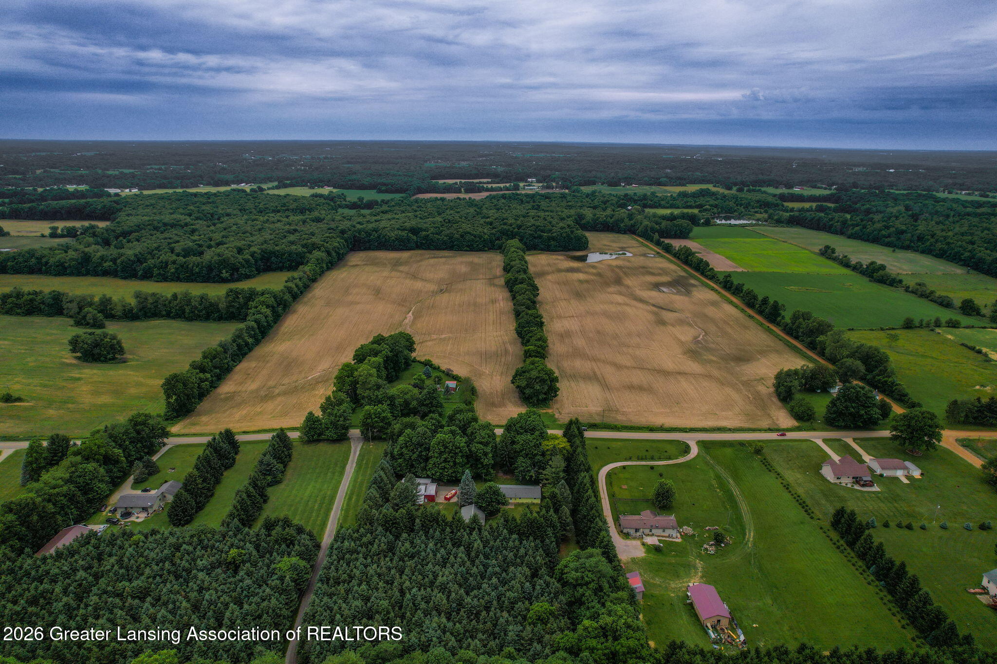 916 North Ainger Road Charlotte, MI 48813 - Photo 7 of 43 7-web-or-mls-dji_fly_20260624_095106_387