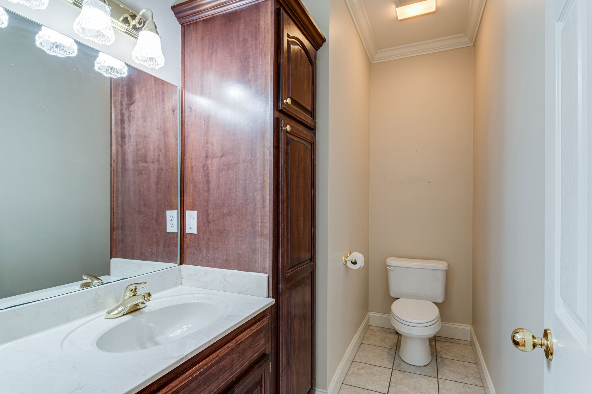 918 Urban Farms Road Manchester, TN 37355 - Photo 11 of 63 a bathroom with a sink a toilet and shower