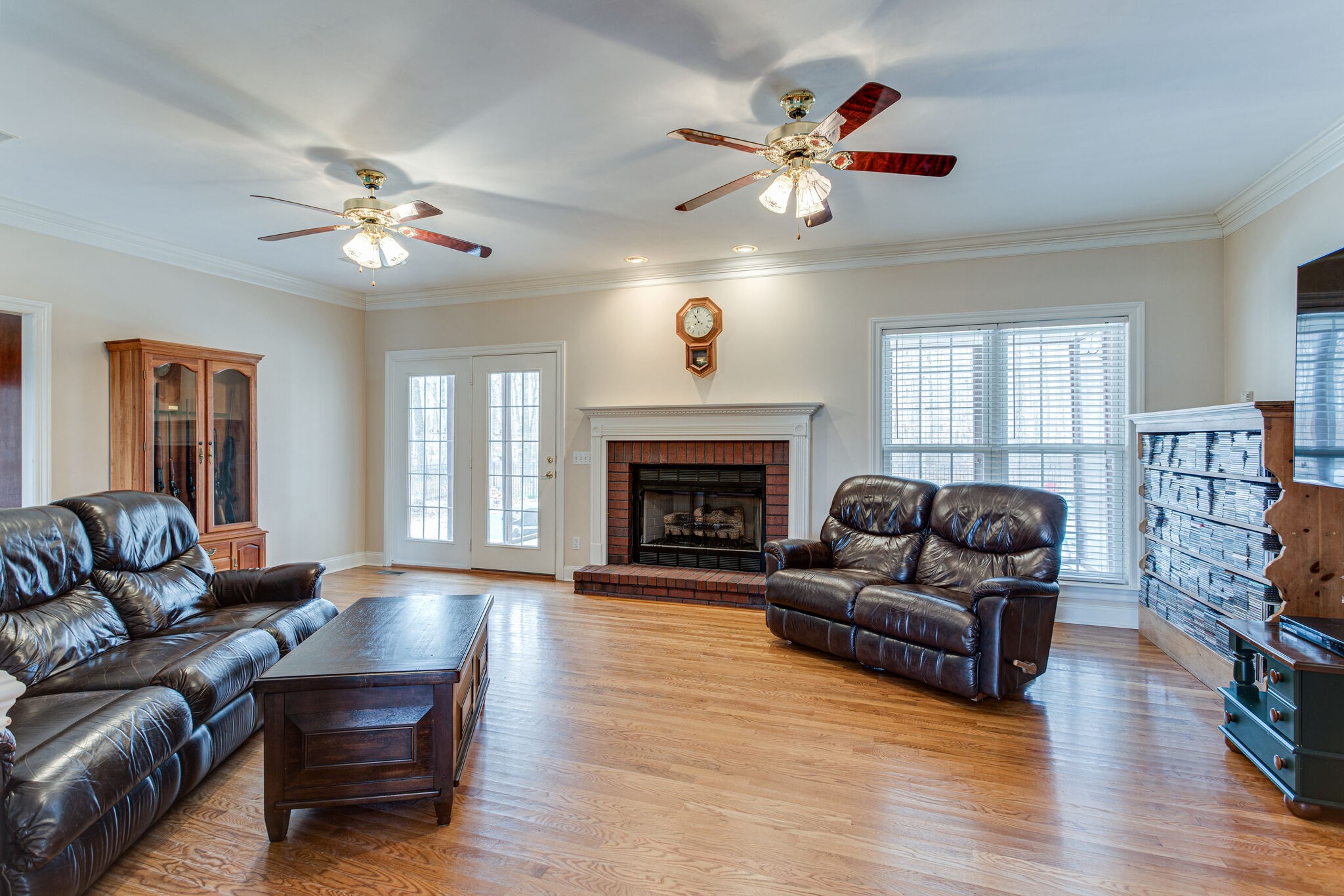 918 Urban Farms Road Manchester, TN 37355 - Photo 23 of 63 a living room with furniture and a fireplace