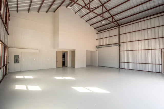 $575,000 | 103 Whispering Oaks Drive, Somerville, TX 77879