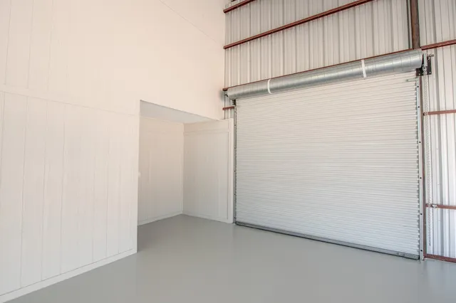 $575,000 | 103 Whispering Oaks Drive, Somerville, TX 77879