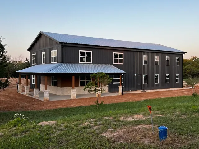 $575,000 | 103 Whispering Oaks Drive, Somerville, TX 77879