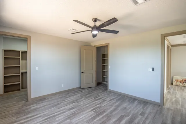 $575,000 | 103 Whispering Oaks Drive, Somerville, TX 77879