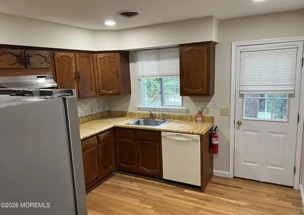 $2,400 | 9 B Portsmouth Street, Unit 54B, Whiting, NJ 08759