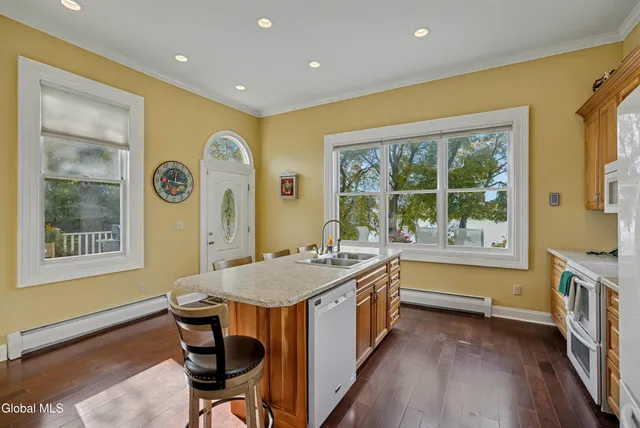 $599,000 | 65 2nd Avenue, Troy, NY 12180