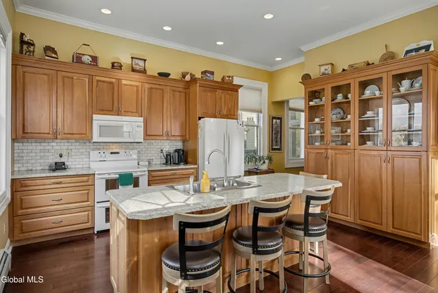 $599,000 | 65 2nd Avenue, Troy, NY 12180