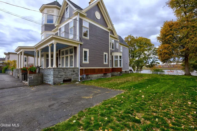 $599,000 | 65 2nd Avenue, Troy, NY 12180