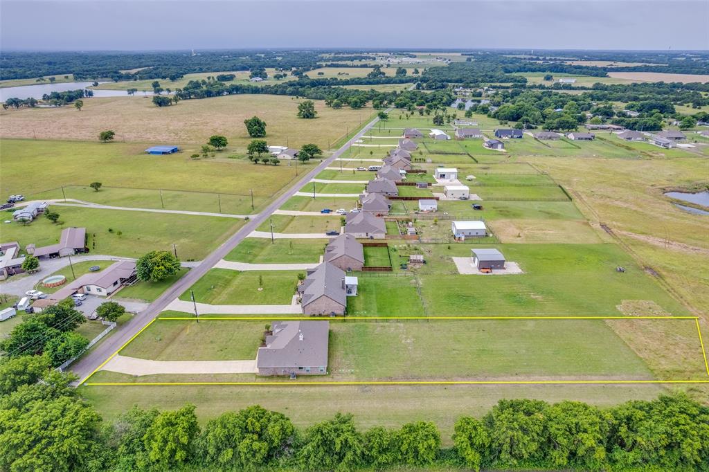 1933 Franklin Road Tom Bean, TX 75090 - Photo 27 of 28 a view of a tennis court